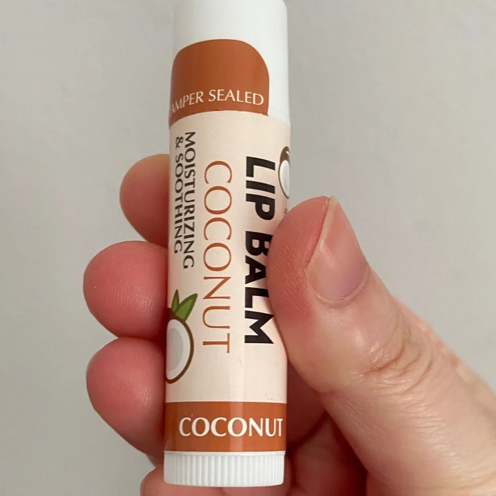 Yopela Coconut and WNPL Strawberry Lips Balm Set